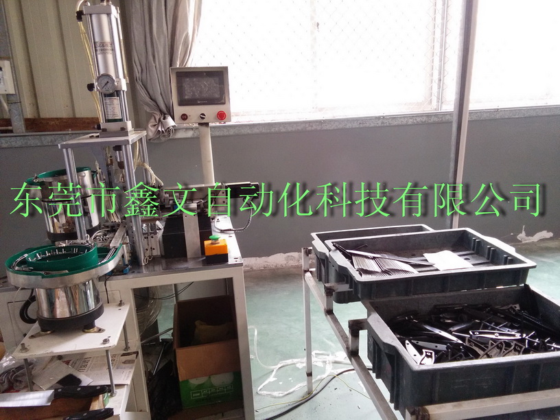 刀具鉚釘機(jī)