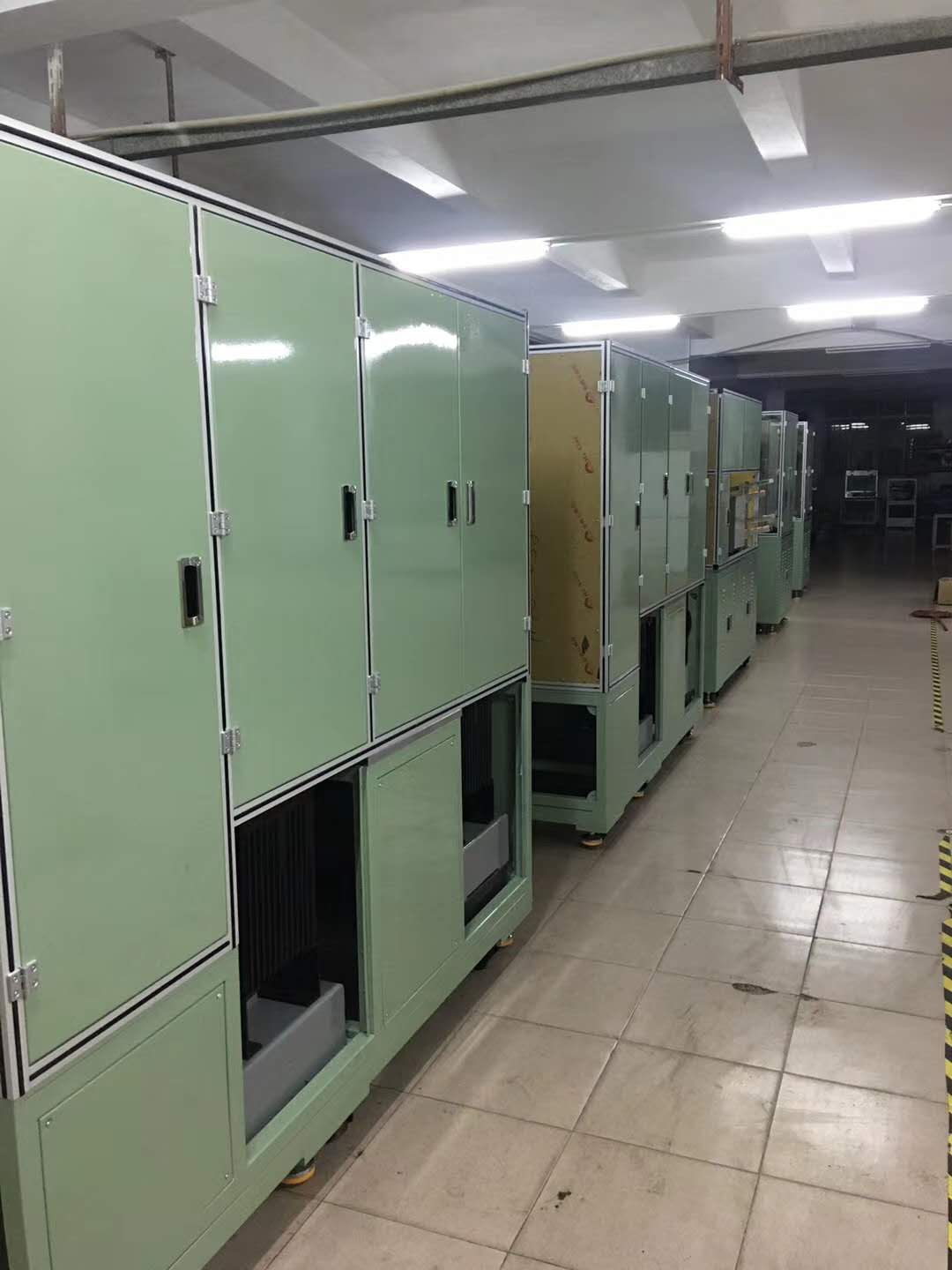 汽車配件組裝機